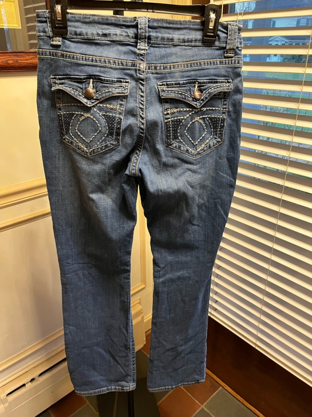 🎉Lee Women's Blue Flared Jeans - Mid Indigo Wash